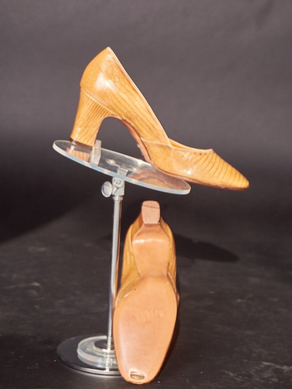 1960s Pressed Tan Patent Leather Pumps Vintage Heels